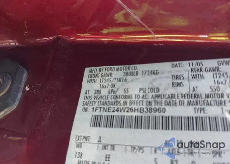 2006 Ford E-250 z USA, uszkodzony, nr VIN 1FTNE24W26HB38960